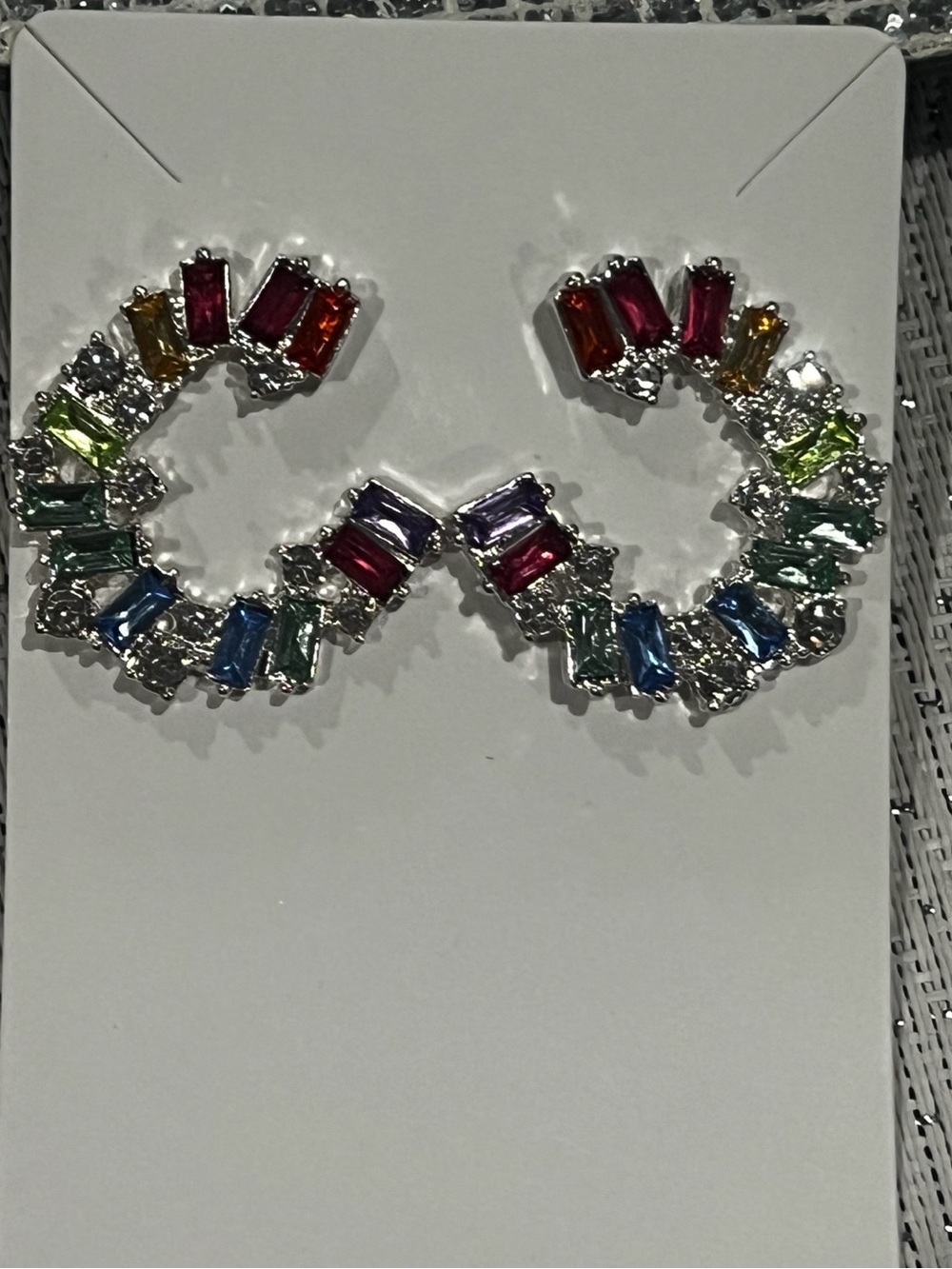 ✨ Multicolor Rhinestone Statement Hoop Earrings ✨ - Picture 3 of 4